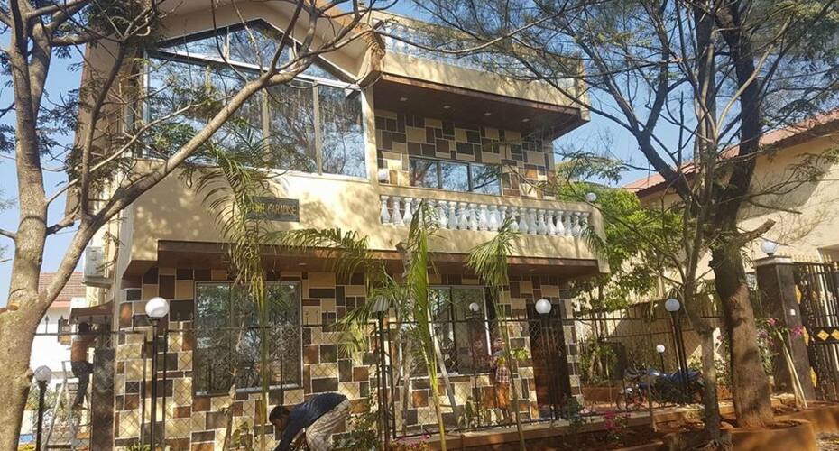 6 bhk independent luxury villa with private pool and lawns unlimited wifi, Lonavala 2